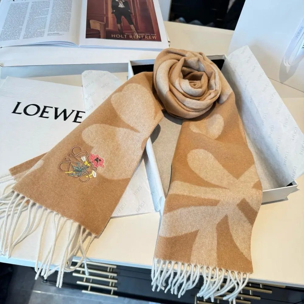 Loewe Scarves Fringed and Anagram-pattern image 8