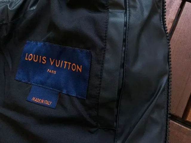 Louis Vuitton Vests Monogram quilted puffer vest product detail image 10