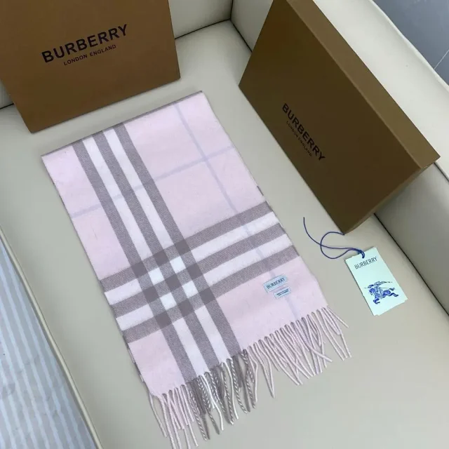 Burberry Scarves Fringed check scarf product detail image 6