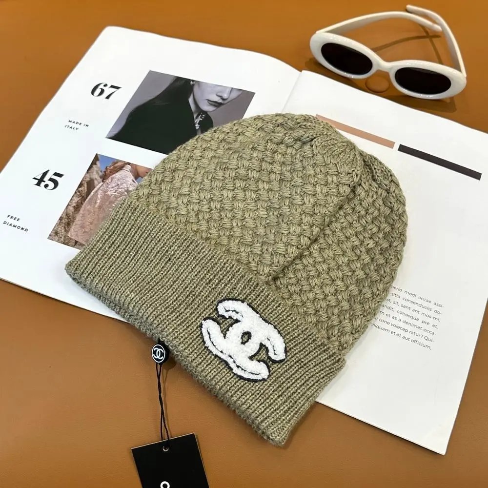 Chanel Hats Knitted beanie with CC logo patch — Style 11
