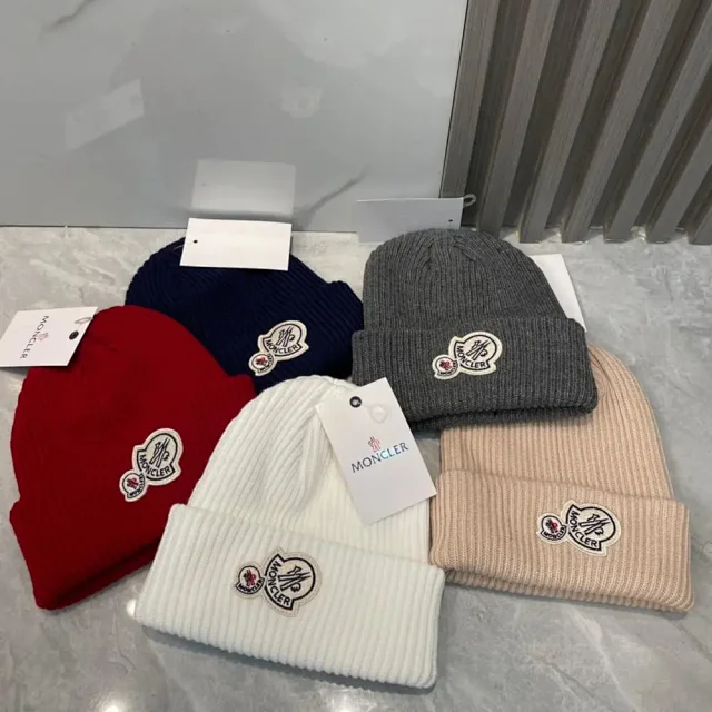 Moncler Hats Ribbed knit cuffed beanie with logo patch product detail image 1