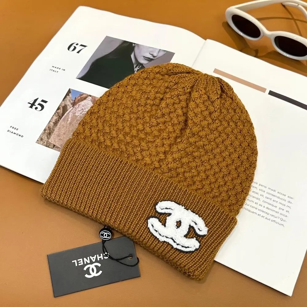 Chanel Hats Knitted beanie with CC logo patch — Style 7