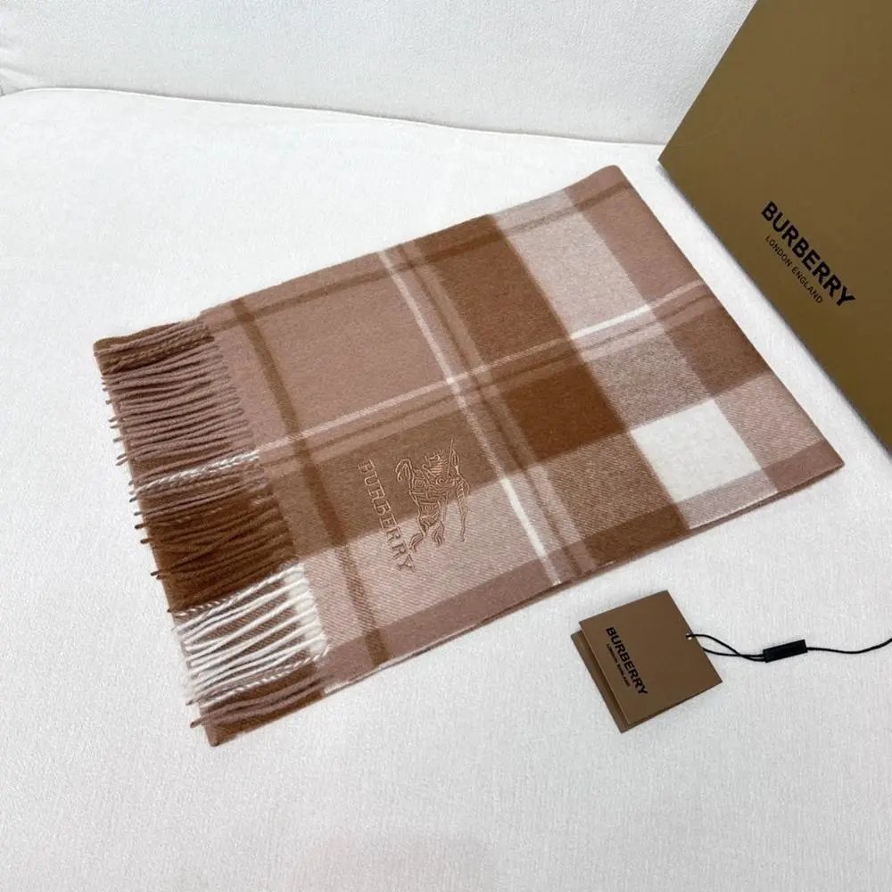 Burberry Scarves Fringed plaid scarf image 3