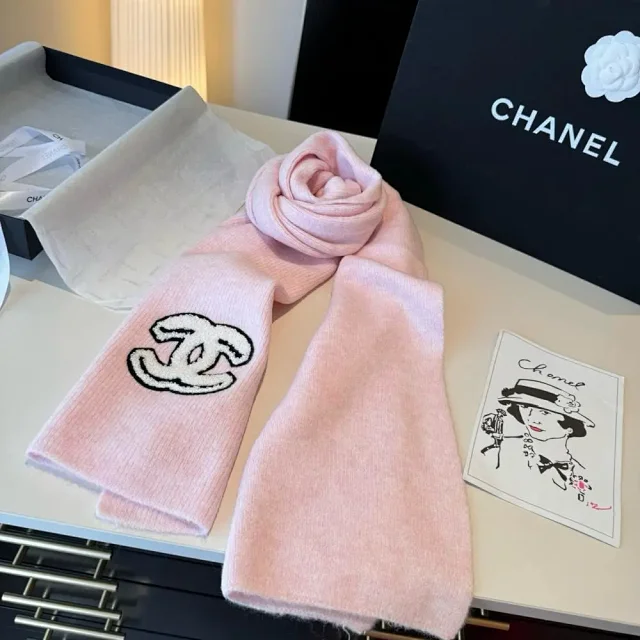 Chanel Scarves CC logo knit scarf product detail image 2