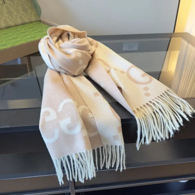 Gucci Scarves GG Monogram Fringed Scarf product detail image 3