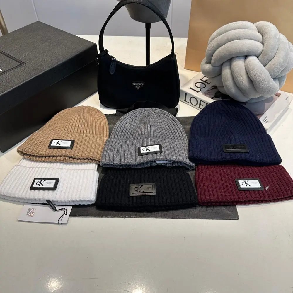 Calvin Klein Knitted hat — W2CFinds curated find