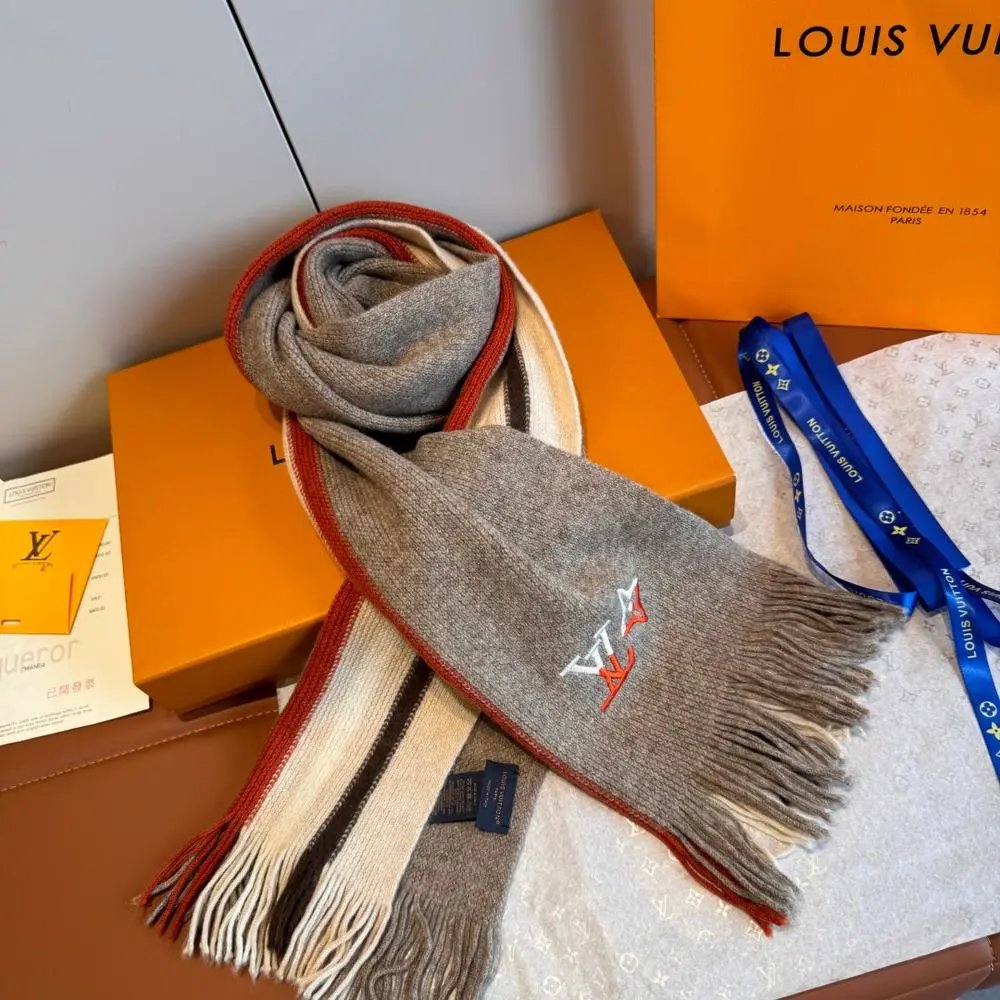 Louis Vuitton Scarves Monogram and fringed scarf styles image 6