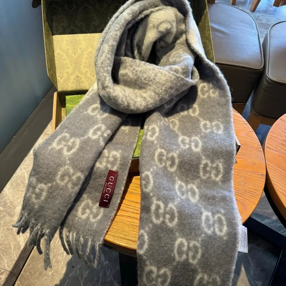 Gucci Scarves GG monogram fringed scarf image 8
