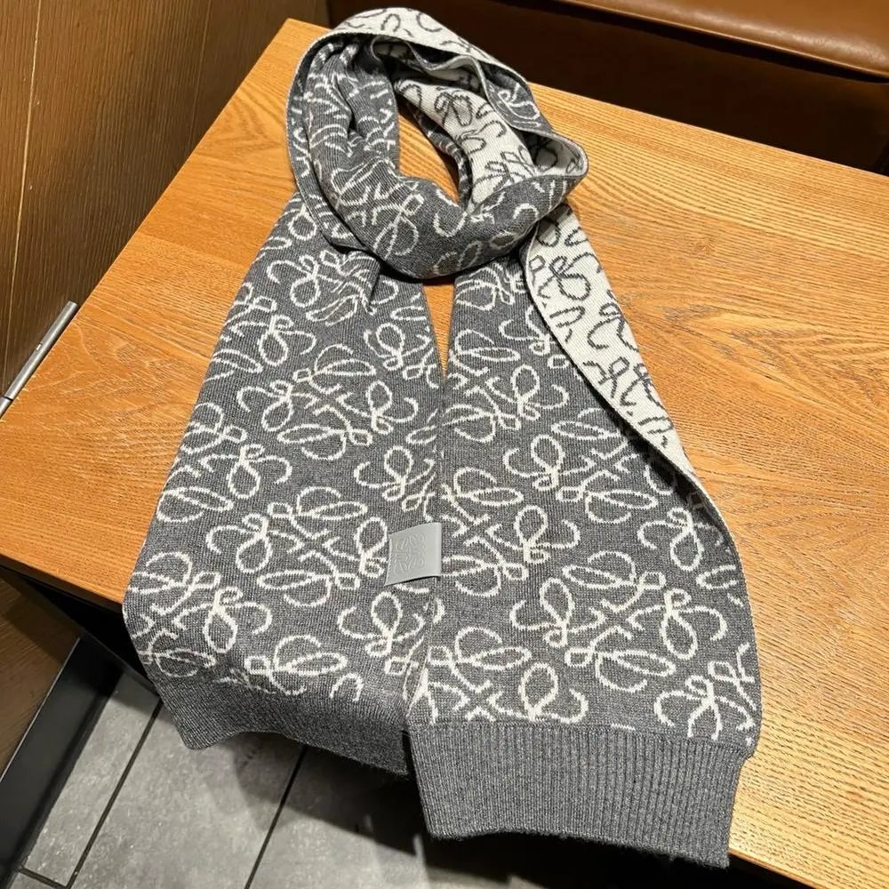 Loewe Scarves Fringed and Anagram-pattern image 5