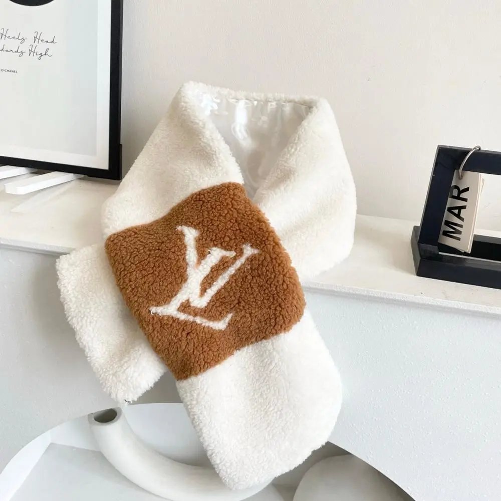 Louis Vuitton Scarves LV Logo Scarf image 4