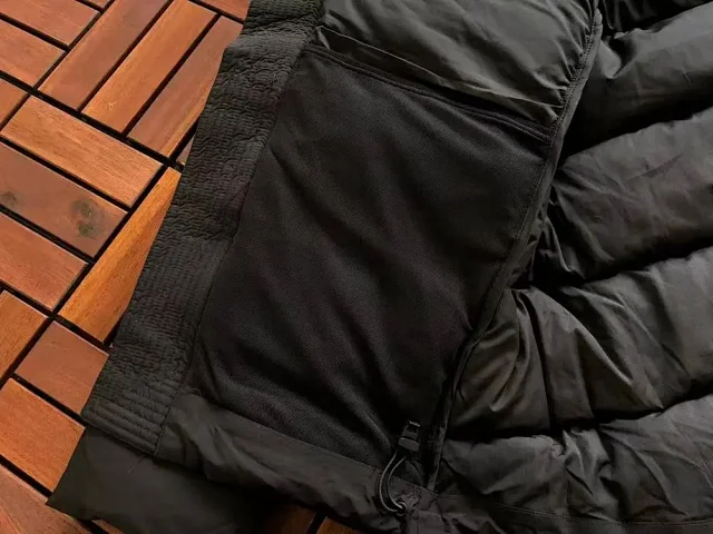 Woolrich Down Jackets Hooded quilted puffer jacket product detail image 10