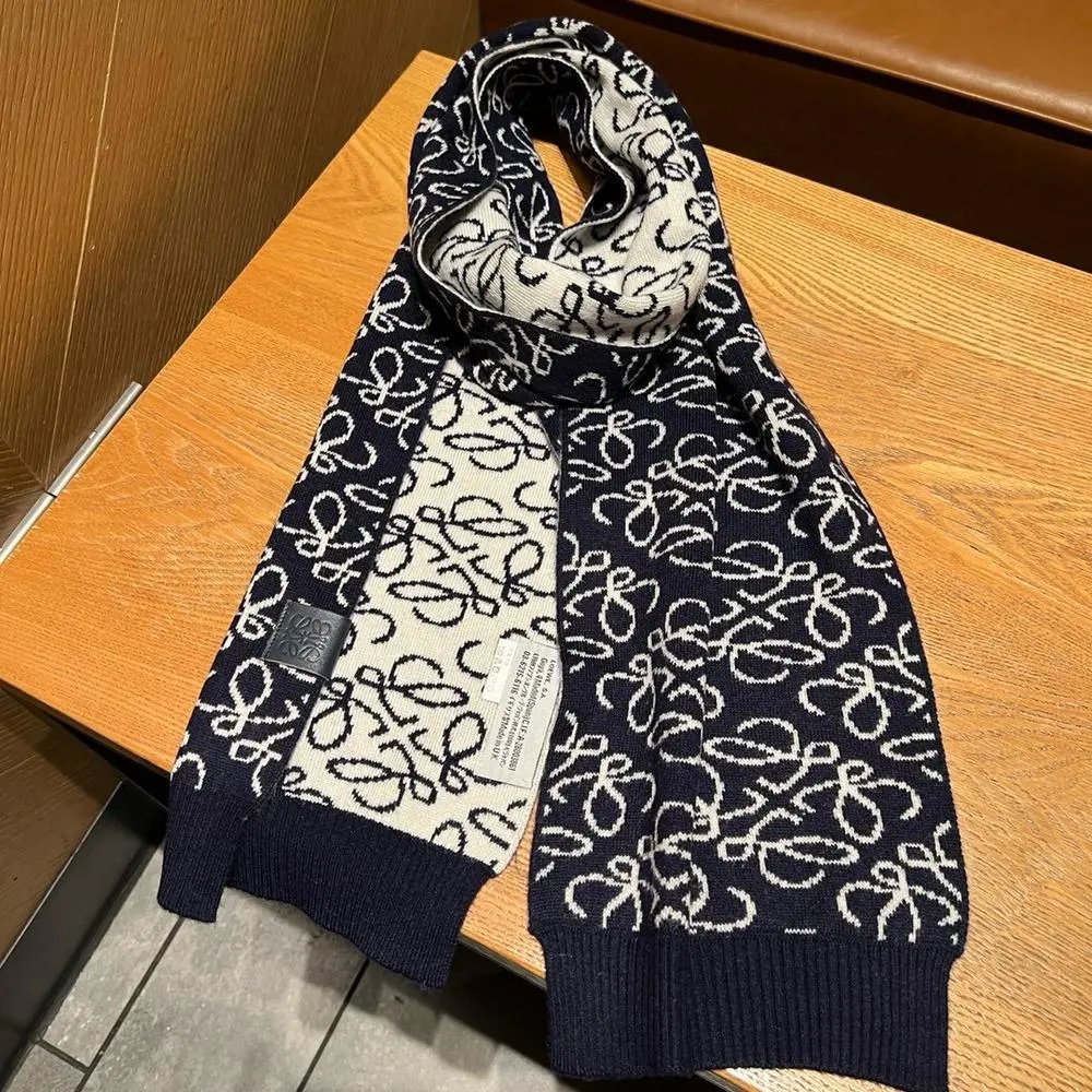 Loewe Scarves Fringed and Anagram-pattern image 6