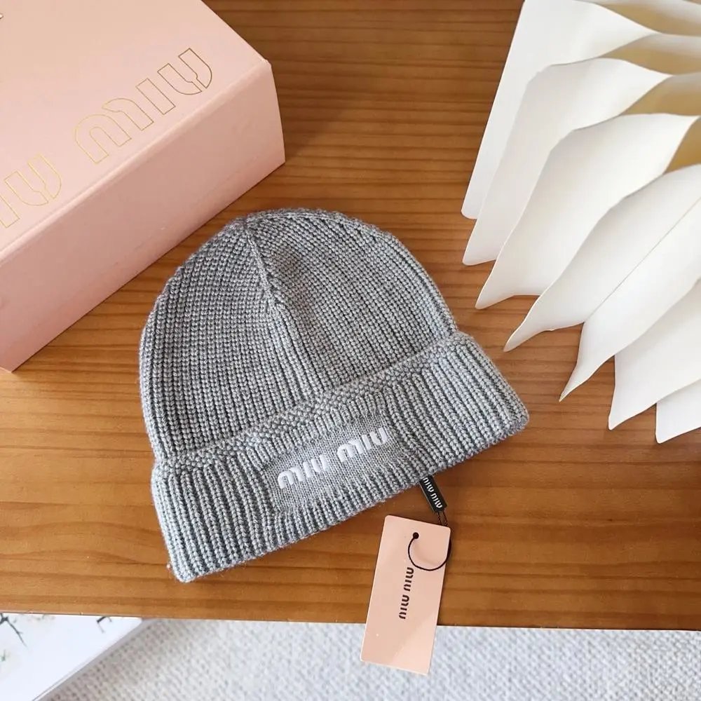 Miu Hats Logo-embroidered rib-knit cuffed beanie image 3