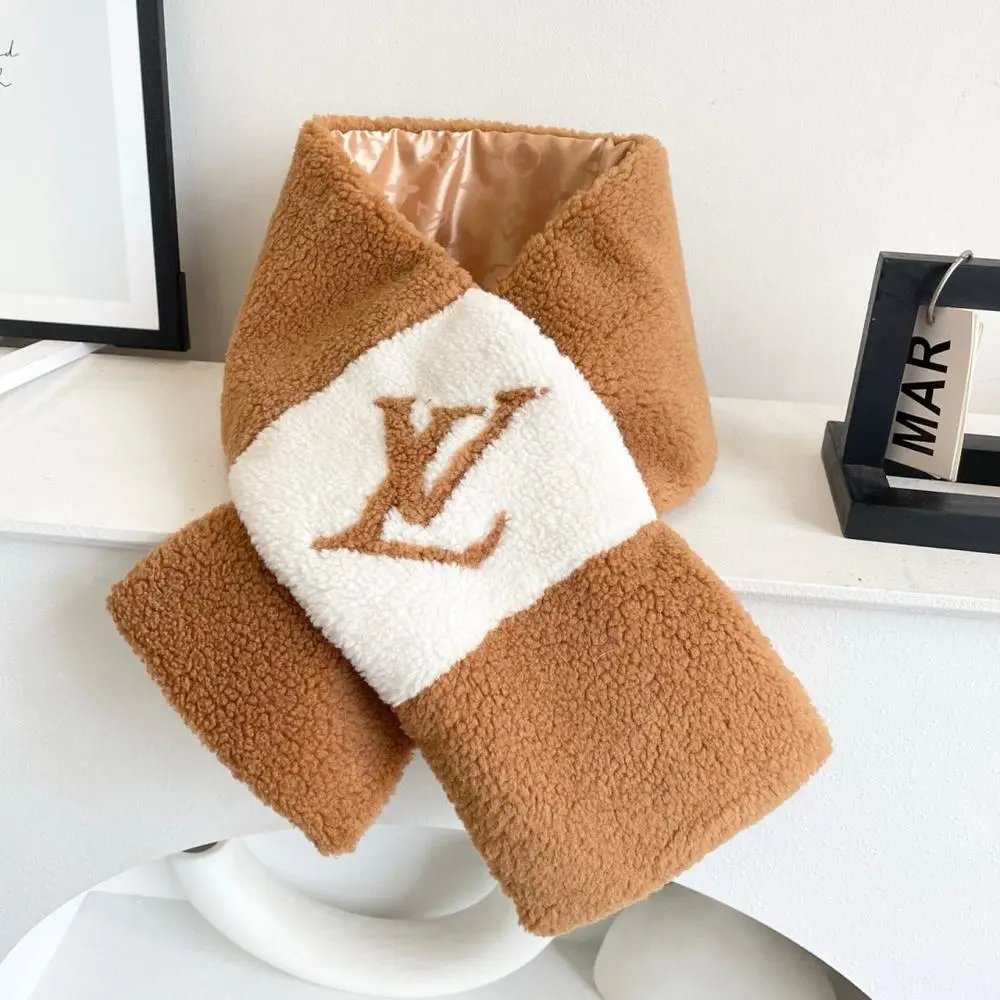 Louis Vuitton Scarves LV Logo Scarf image 3