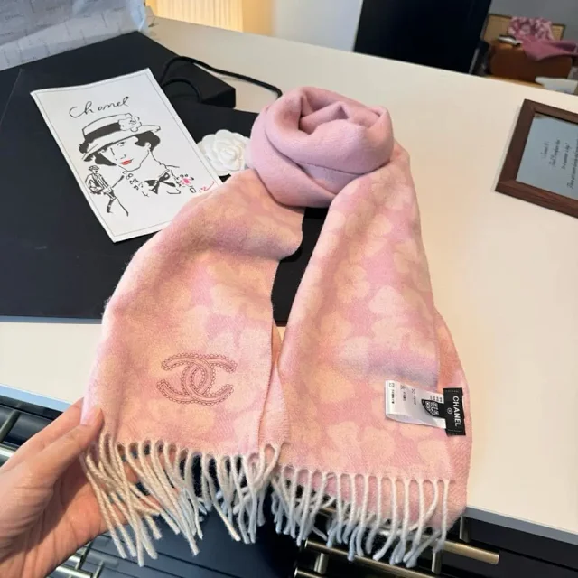 Chanel Scarves Floral CC Logo Fringe Scarf product detail image 2