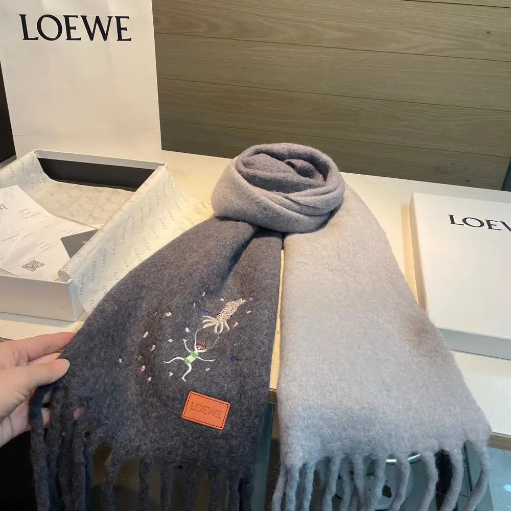 Loewe Scarves Fringed and Anagram-pattern image 3