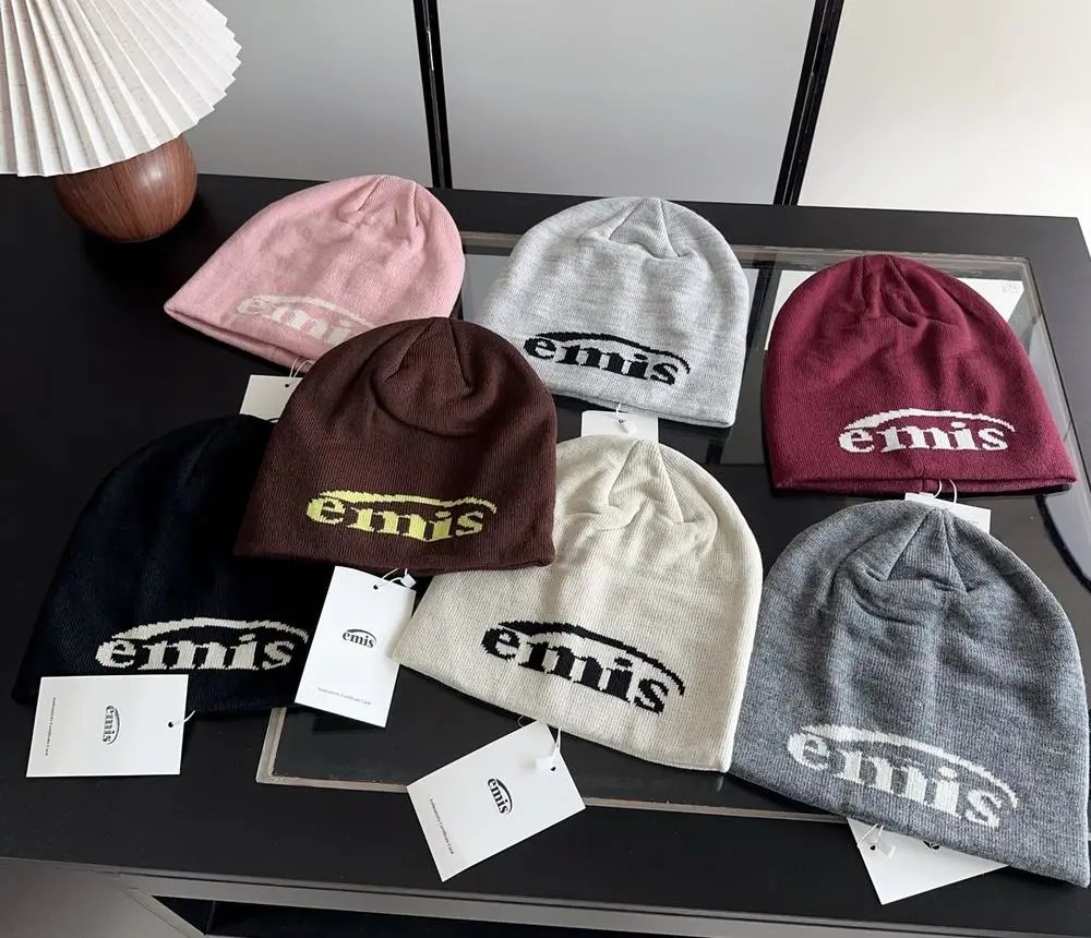 Emis Knitted hat