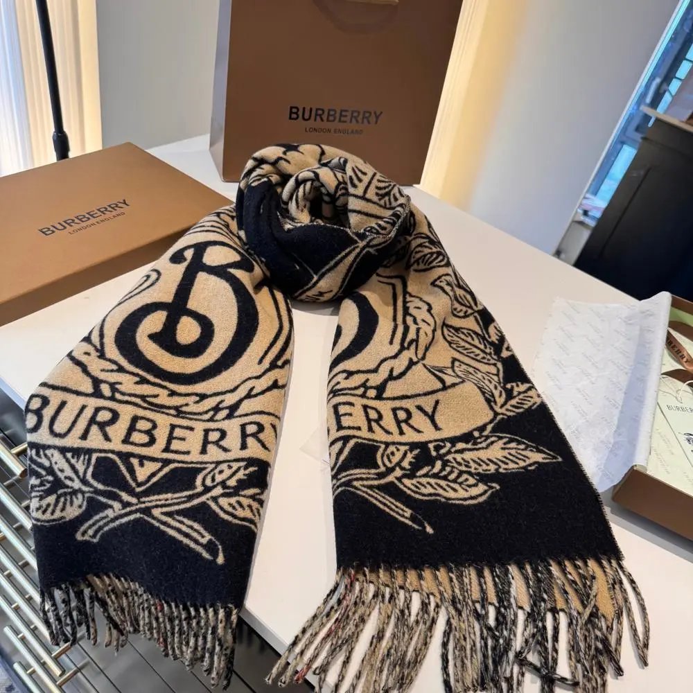 Burberry Scarves Fringed plaid scarf with embroidered Equestrian Knight Design image 9