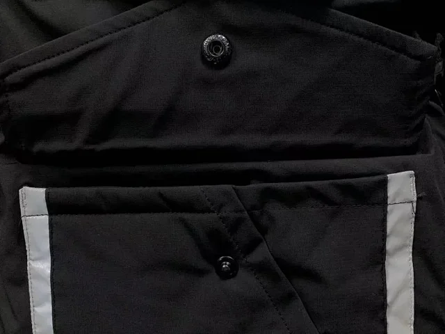 Canada Goose Down Jackets Hooded Four-Pocket Jacket with Reflective Trim product detail image 8