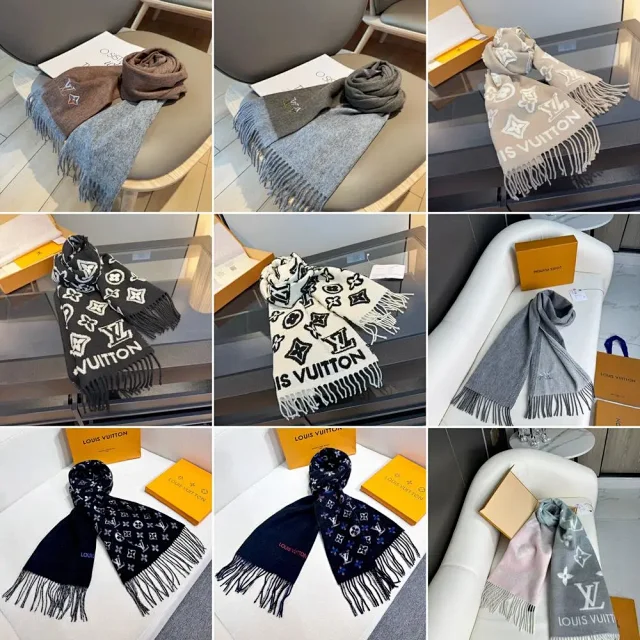 Louis Vuitton Scarves Fringed Monogram Scarf product detail image 1