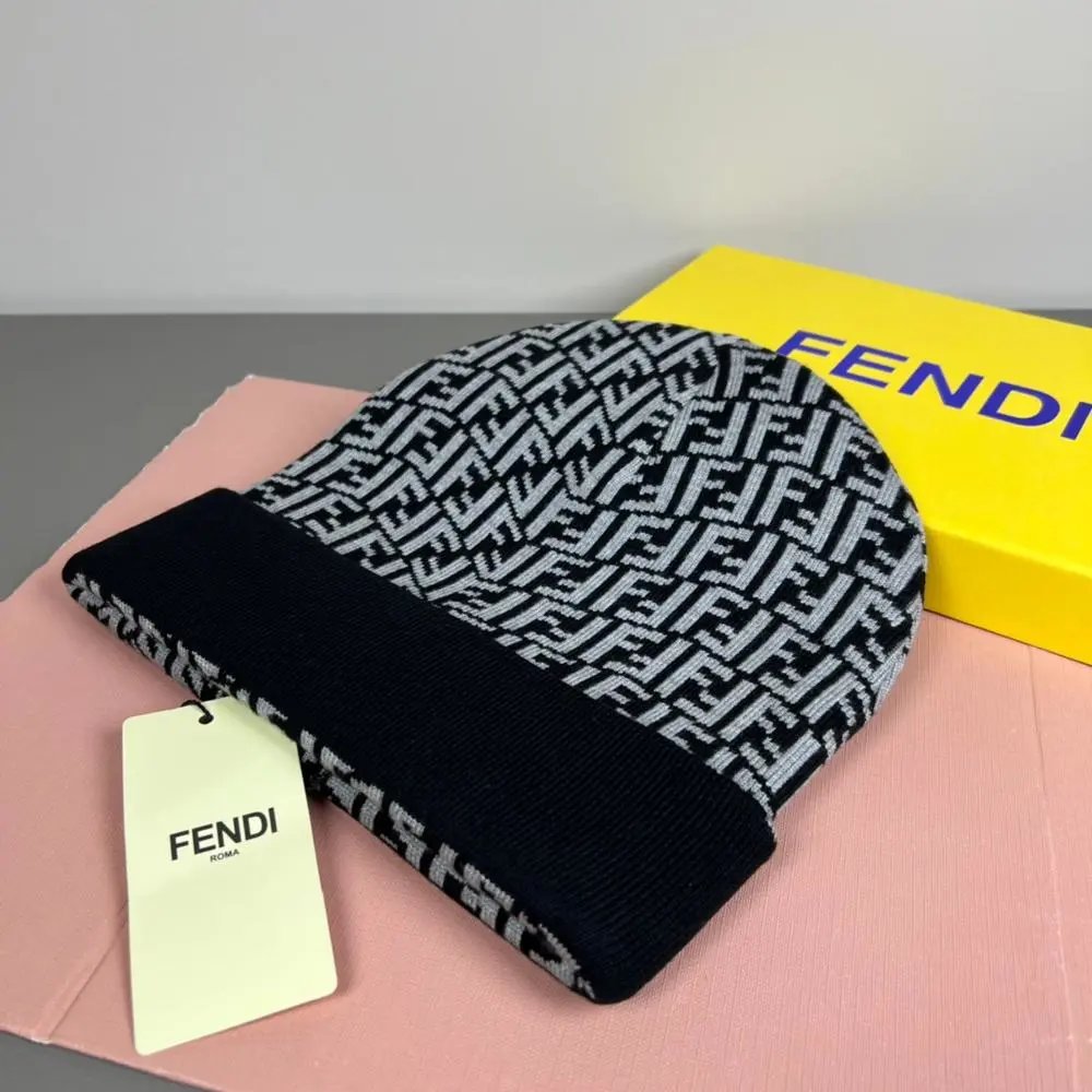 Fendi Hats Knitted Beanie image 6
