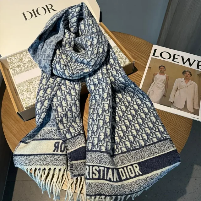 Dior Scarves Oblique Monogram and Toile de Jouy Print product detail image 9