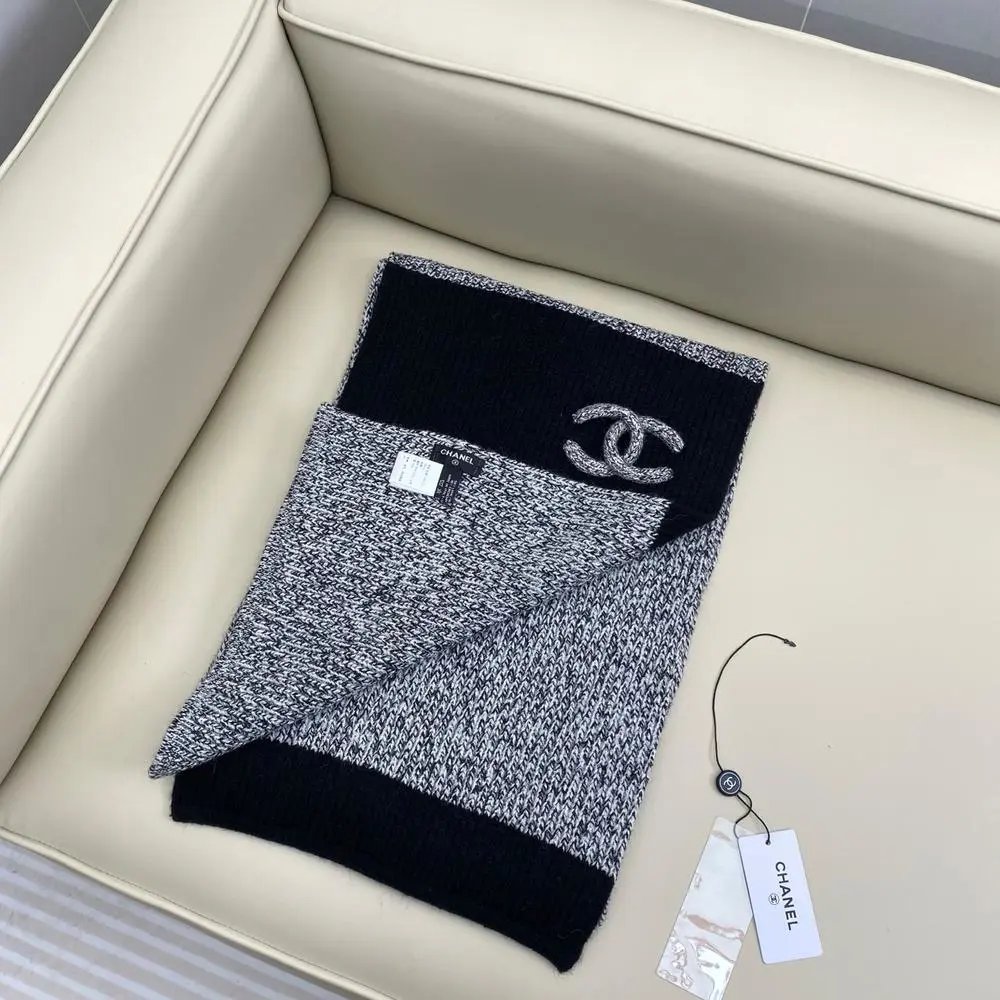 Chanel Scarves CC logo knit scarf image 5