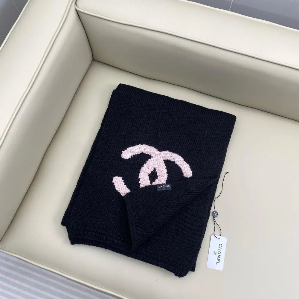 Chanel Scarves CC logo knit scarf image 8