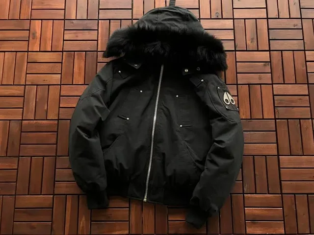 Moose Knuckles Down Jackets Fur-Trim Hooded Bomber Jacket product detail image 6