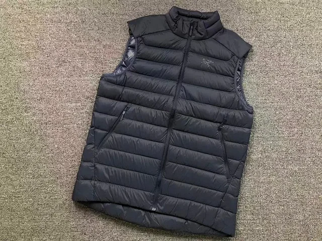 Arc'teryx Vests Quilted stand-collar puffer vest product detail image 5