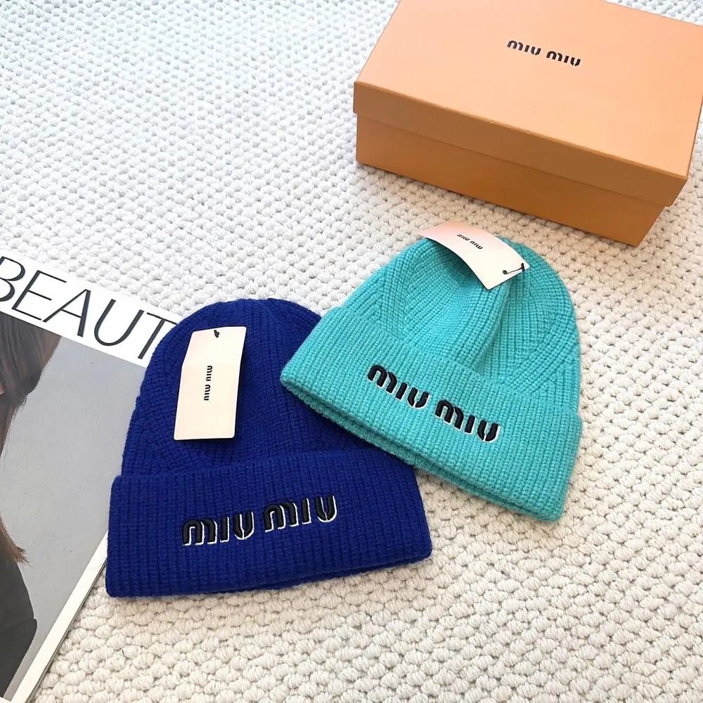 Miu Hats Ribbed knit logo beanie image 4