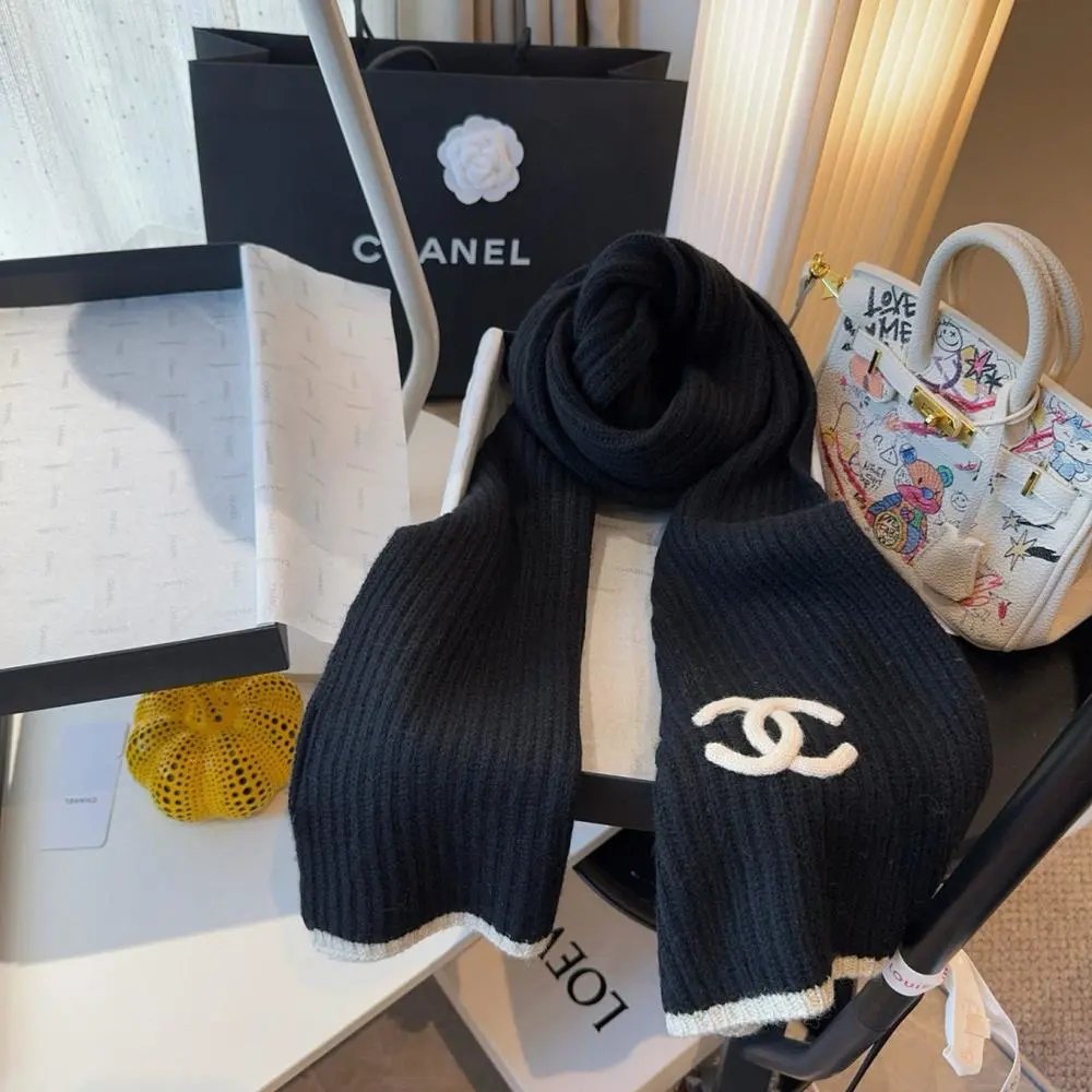 Chanel Scarves Logo Print and Knit Scarf image 9