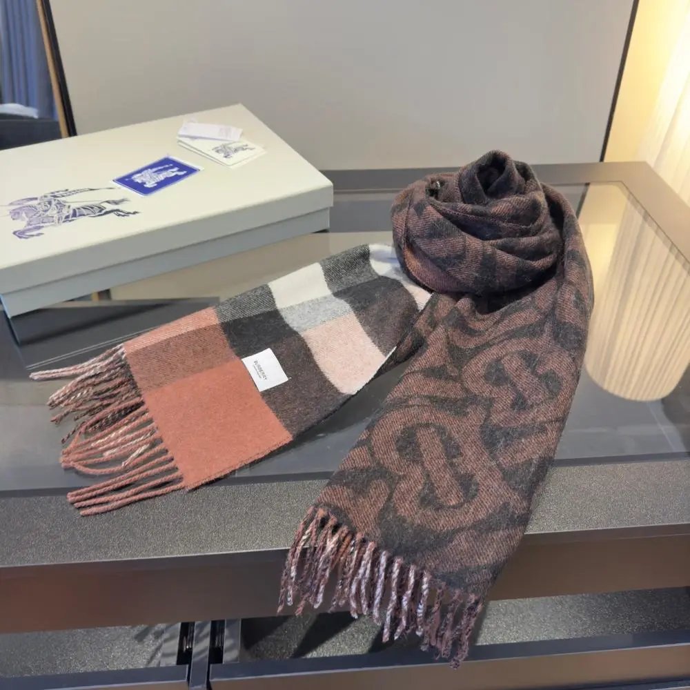 Burberry Scarves Fringed check and monogram scarf image 7