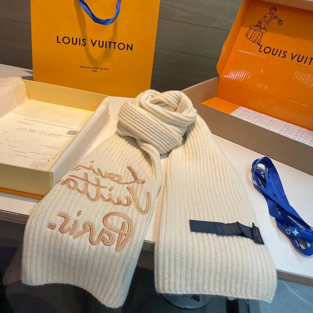 Louis Vuitton Scarves Knitted logo scarf image 6