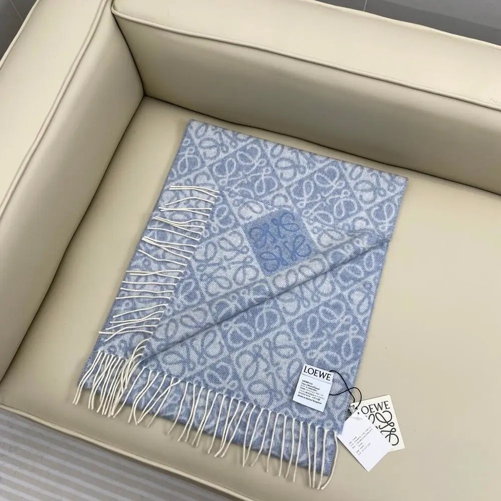 Loewe Scarves Fringed scarf with Anagram motif image 5