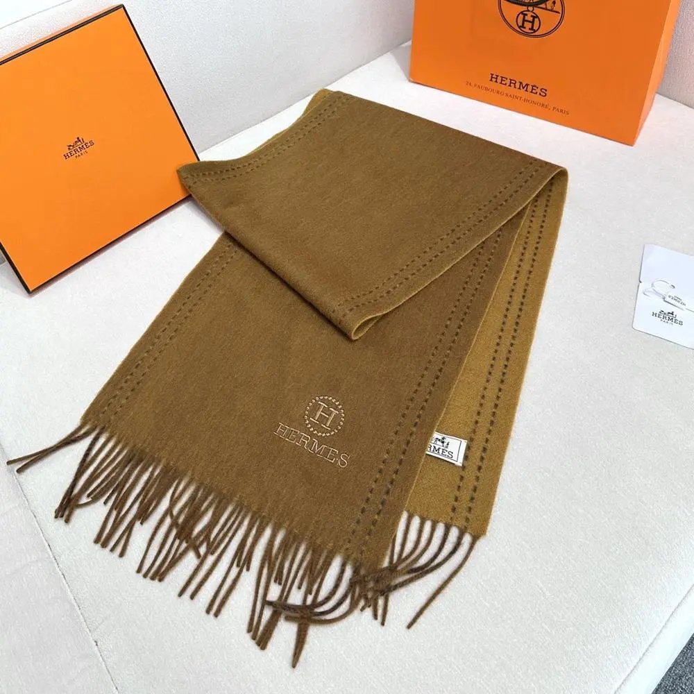 Hermès Scarves Fringed color-block H-logo scarf image 7