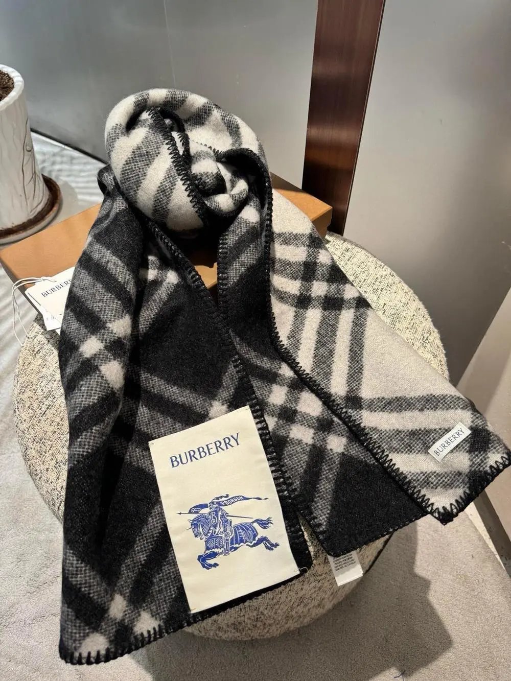 Burberry Scarves Checked and monogram fringed image 7