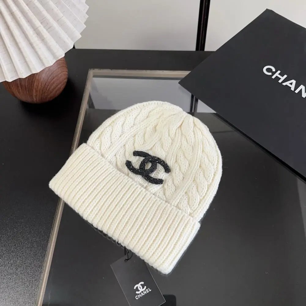 Chanel Hats Cable-Knit CC Logo Beanie image 3
