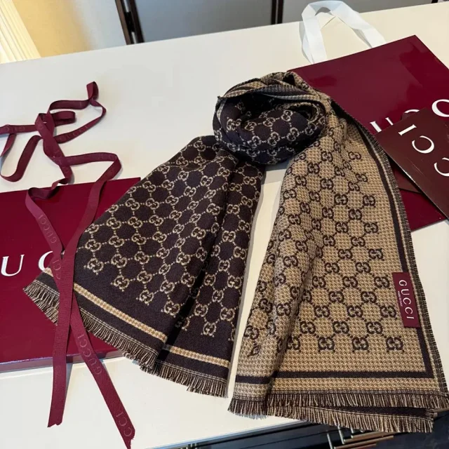 Gucci Scarves GG monogram fringed scarf product detail image 2