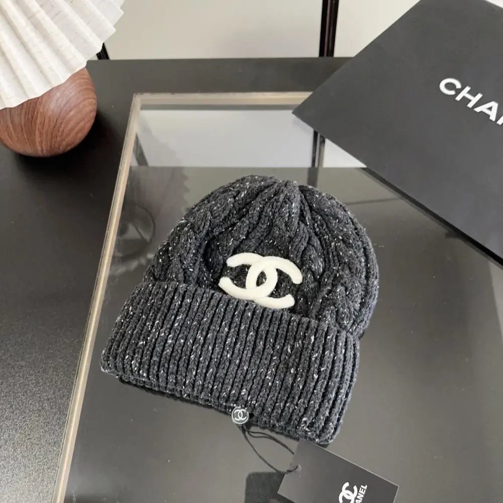 Chanel Hats Cable-Knit CC Logo Beanie image 4