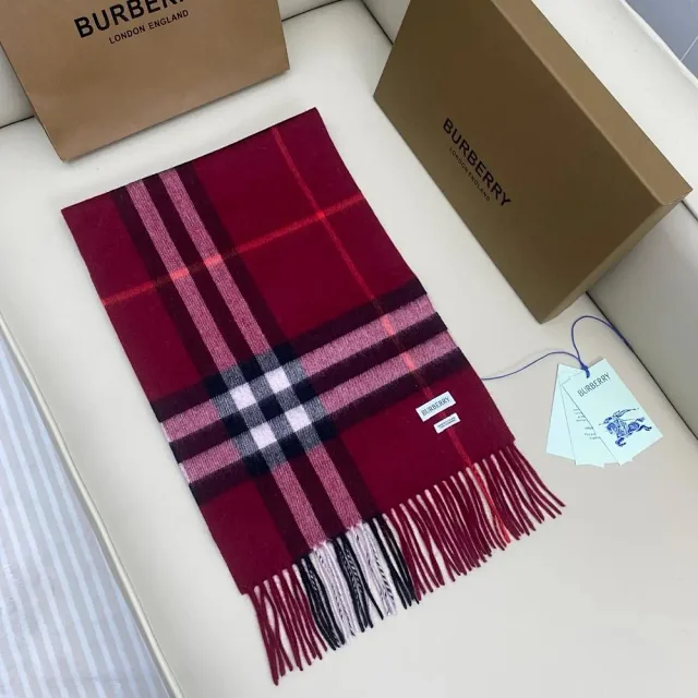 Burberry Scarves Fringed check scarf product detail image 4