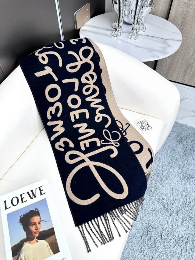 Loewe Scarves Fringed scarf with Anagram motif product detail image 7