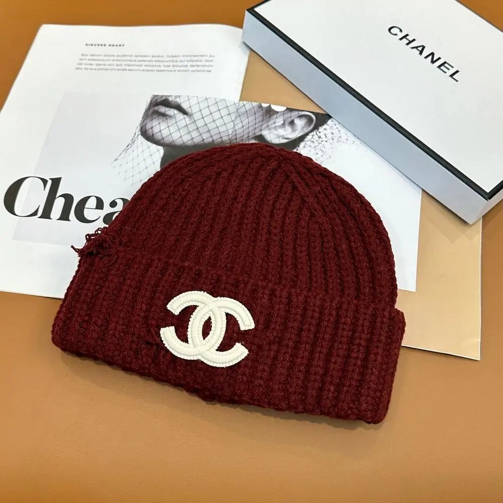 Chanel Hats Rib-knit cuffed beanie with interlocking CC logo image 7