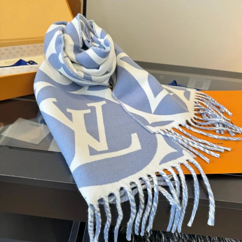 Louis Vuitton Scarves Fringed monogram and check pattern scarf image 7