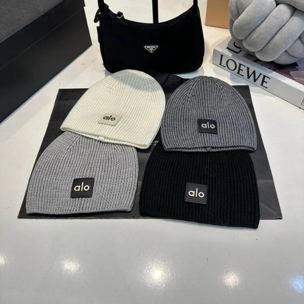 Alo Yoga Knitted Hat