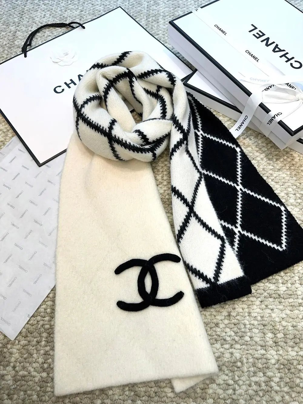 Chanel Scarves Knitted CC Logo and Diamond-Pattern Scarf image 3