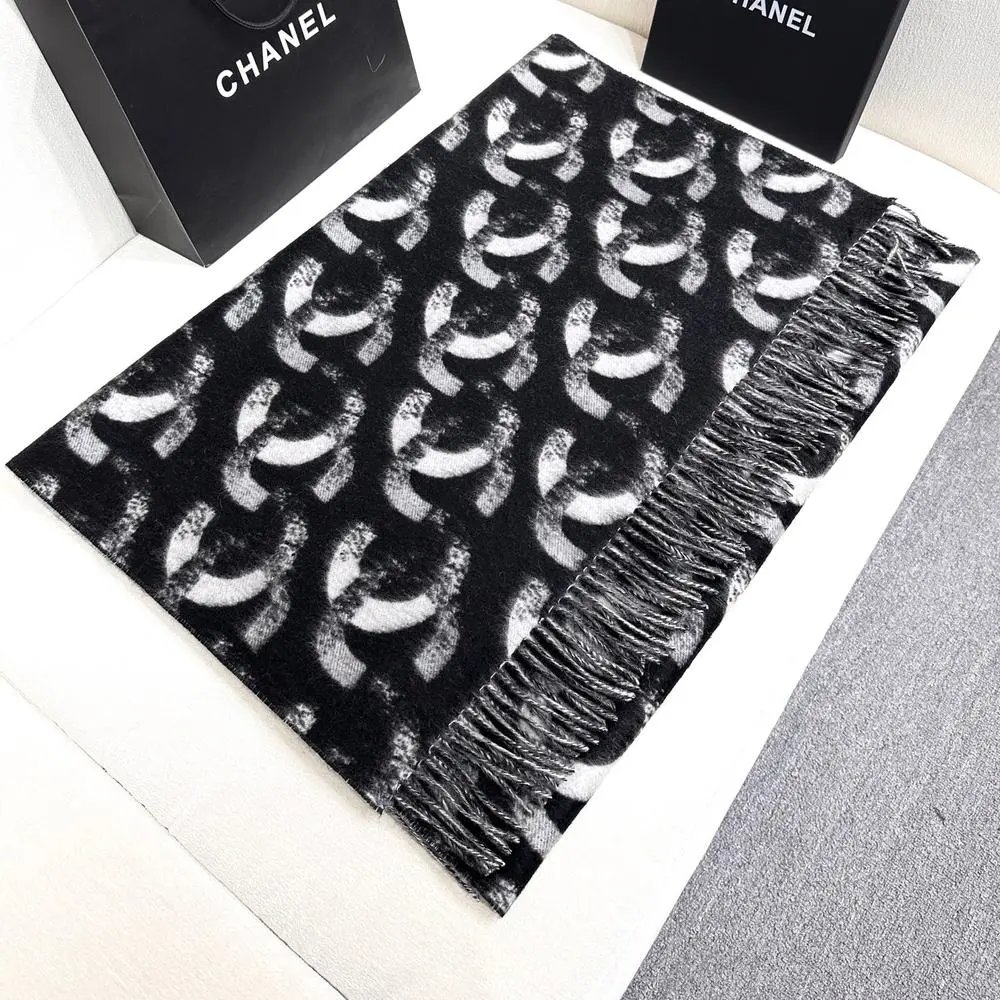 Chanel Scarves Logo-patterned image 4