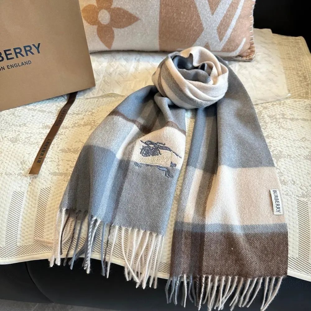 Burberry Scarves Fringed plaid and embroidered-logo image 7