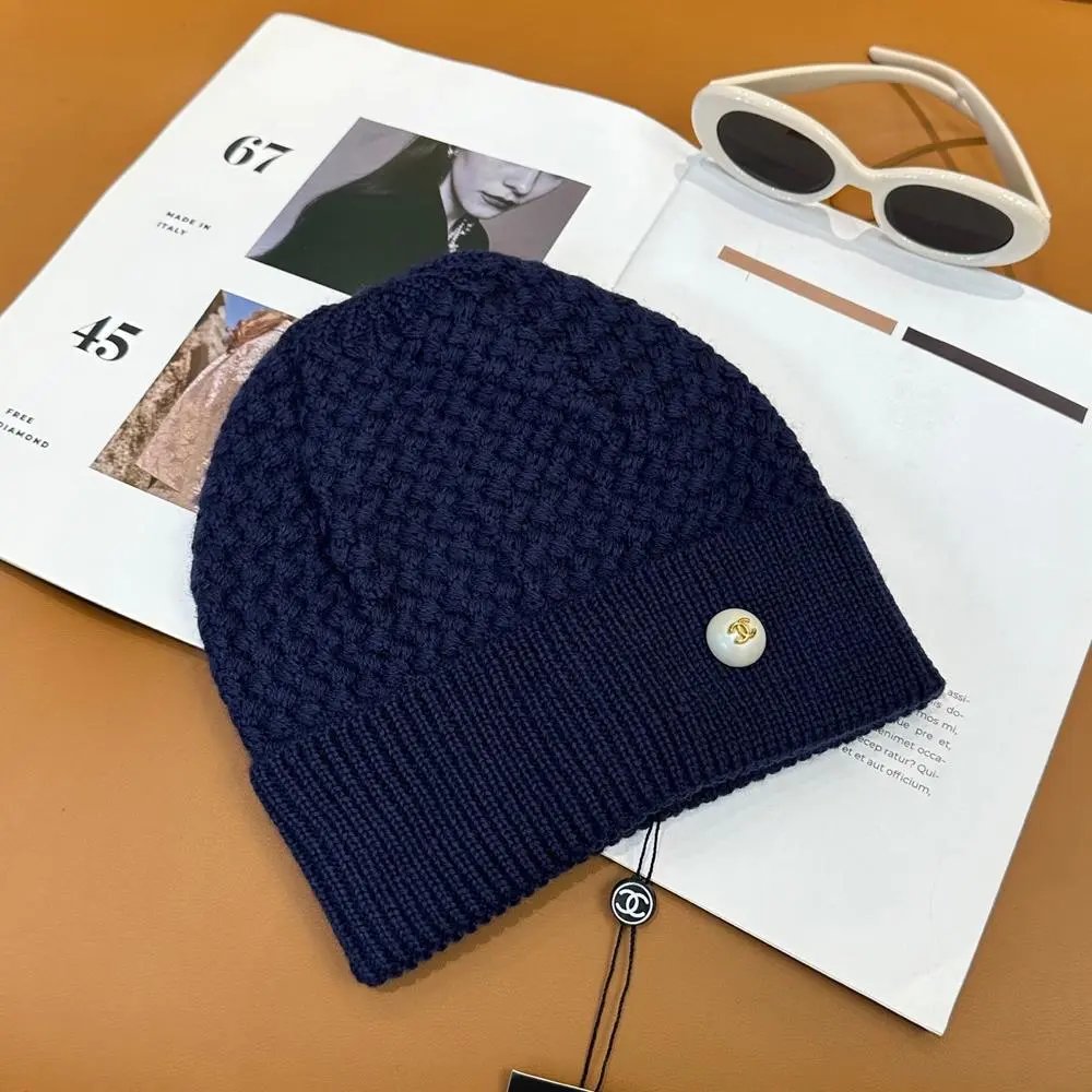 Chanel Hats Knitted cuff beanie with logo button — Style 9