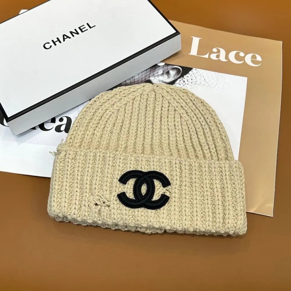 Chanel Hats Rib-knit cuffed beanie with interlocking CC logo image 5